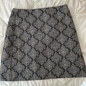 LOFT paisley mini skirt brocade gold zipper a-line size 2 Twee